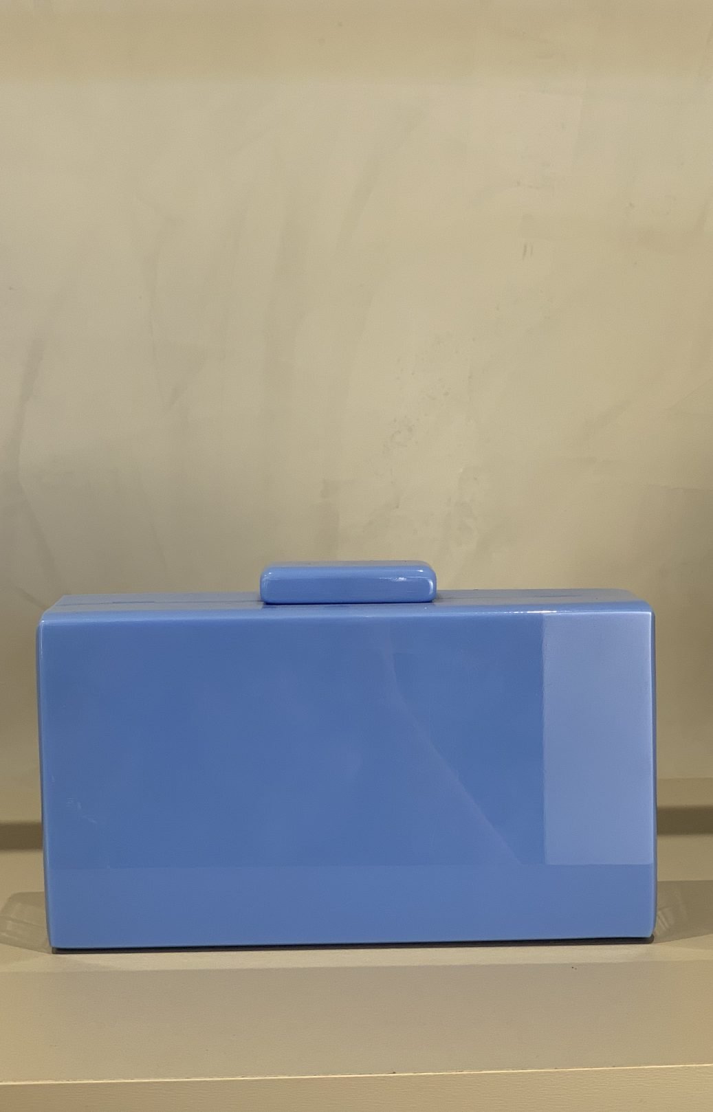 CLUTCH ACRÍLICO RETANGULO AZUL PASTEL