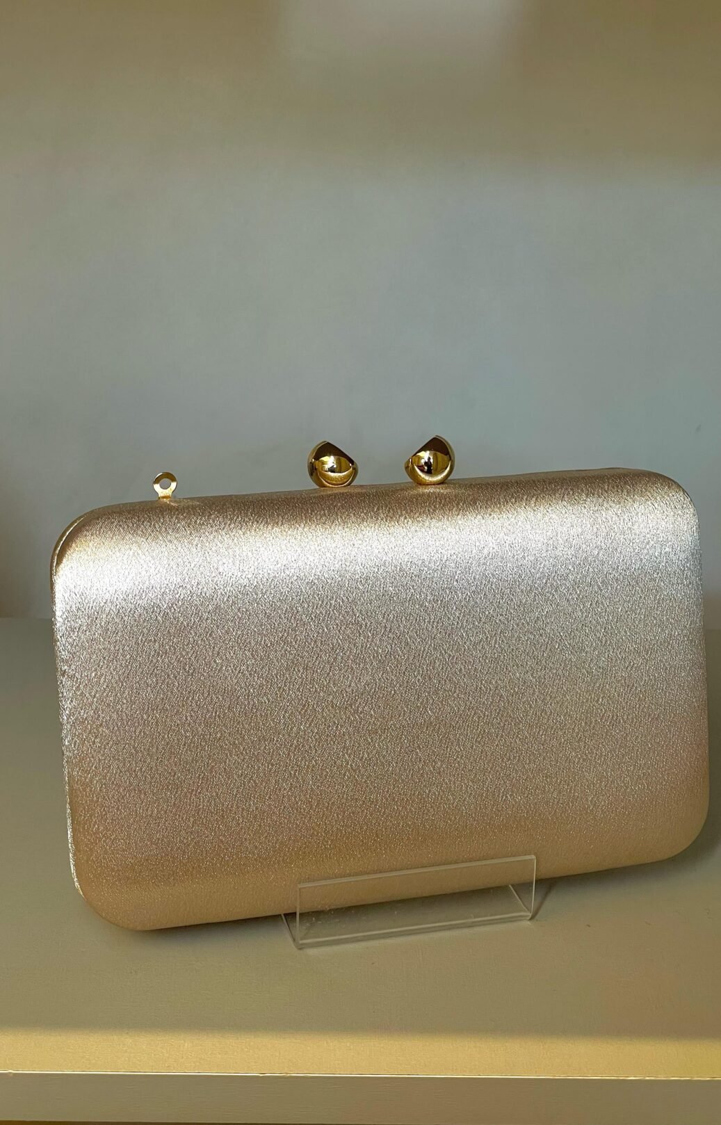 Clutch Texturizada Retangular Dourada
